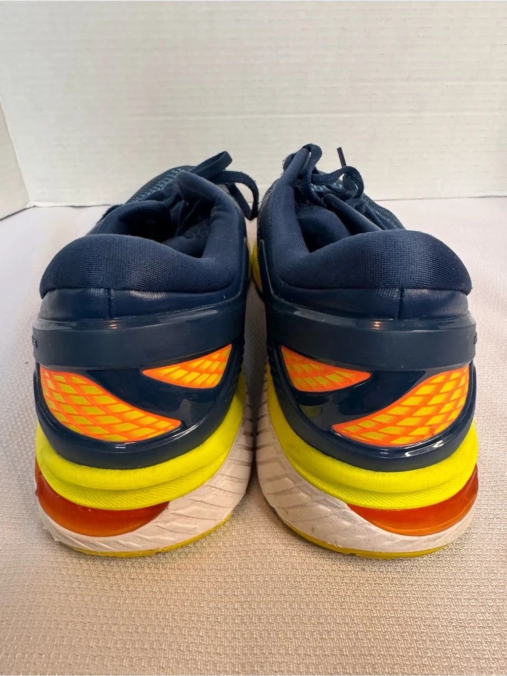ASICS Gel Kayano 22 Men’s Size 13 Running Shoes
